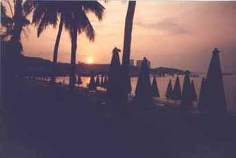 pattaya21.jpg (6391 bytes)